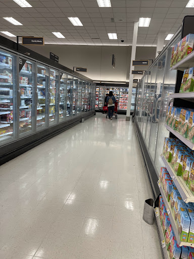 Department Store «Target», reviews and photos, 475 Hartford Rd, New Britain, CT 06053, USA