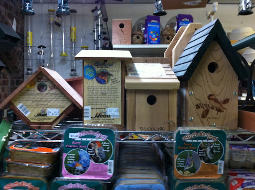 Garden Center «Hillside Feed & Seed Store», reviews and photos, 1805 S Hillside St, Wichita, KS 67211, USA