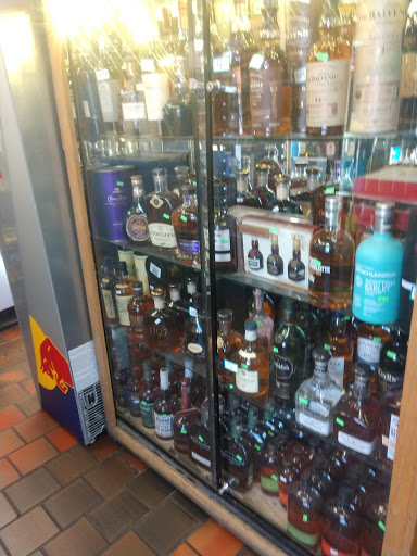 Liquor Store «Metro Convenience Liquor», reviews and photos, 7515 W Indian School Rd, Phoenix, AZ 85033, USA