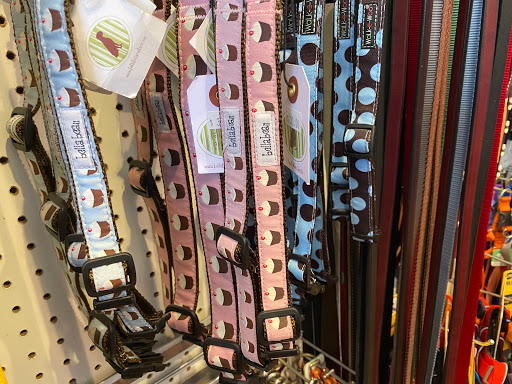 Pet Supply Store «Noe Valley Pet Co», reviews and photos, 1451 Church St, San Francisco, CA 94131, USA