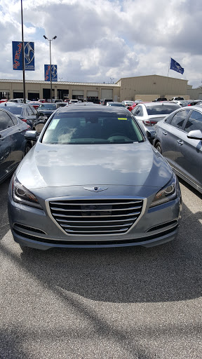 Hyundai Dealer «Red McCombs Hyundai Northwest», reviews and photos, 13663 Interstate 10 Frontage Rd, San Antonio, TX 78249, USA