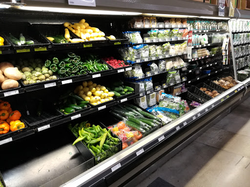 Grocery Store «Whole Foods Market», reviews and photos, 102 New Waverly Pl, Cary, NC 27518, USA