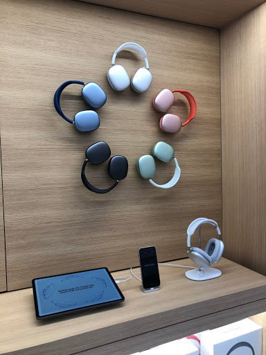 Computer Store «Apple Natick Collection», reviews and photos, 1245 Worcester St, Natick, MA 01760, USA