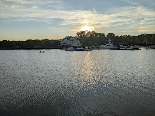 Park «Glen Island Park», reviews and photos, Weyman Ave, New Rochelle, NY 10805, USA