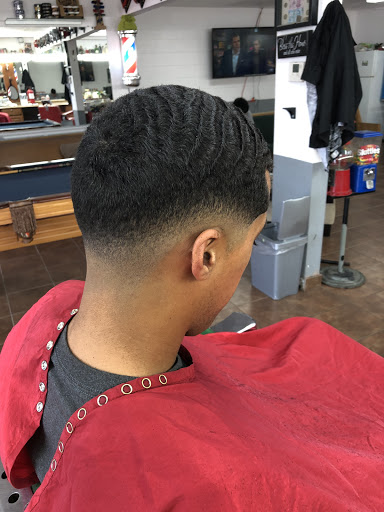 Barber Shop «El Travieso Barbershop», reviews and photos, 1305 Aldine Mail Rte Rd, Houston, TX 77039, USA