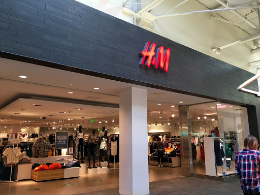 Clothing Store «H&M», reviews and photos, 1220 Great Mall Dr, Milpitas, CA 95035, USA