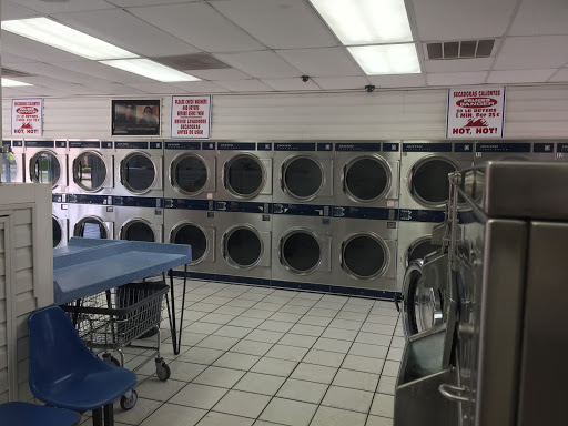 Laundromat «Discount Coin Laundry», reviews and photos, 103 S Parsons Ave, Brandon, FL 33511, USA