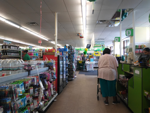 Dollar Store «Dollar Tree», reviews and photos, 21450 Jamaica Ave, Queens Village, NY 11428, USA