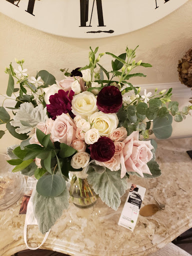 Florist «Texas Blooms and Gifts», reviews and photos, 4616 Triangle Ave #402, Austin, TX 78751, USA