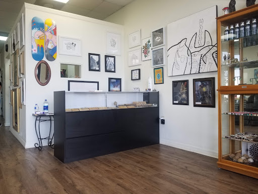 Tattoo Shop «Tiger Lotus Tattoo and Piercing», reviews and photos, 17230 S Tamiami Trail, Fort Myers, FL 33908, USA