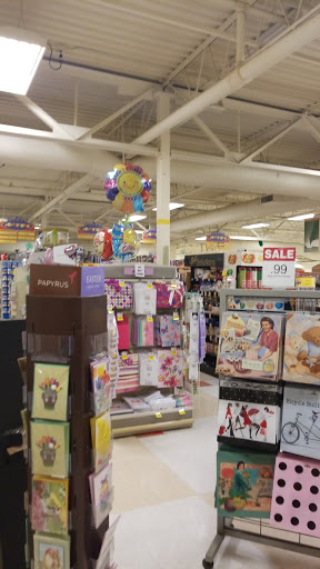 Grocery Store «Fred Meyer», reviews and photos, 777 NW Kings Blvd, Corvallis, OR 97330, USA