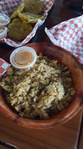 Liquor Store «Payless Tobacco & Liquor», reviews and photos, 386 Irving Park Rd, Roselle, IL 60172, USA