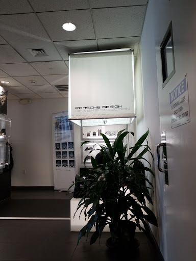 Porsche Dealer «Town Porsche», reviews and photos, 105 Grand Ave, Englewood, NJ 07631, USA