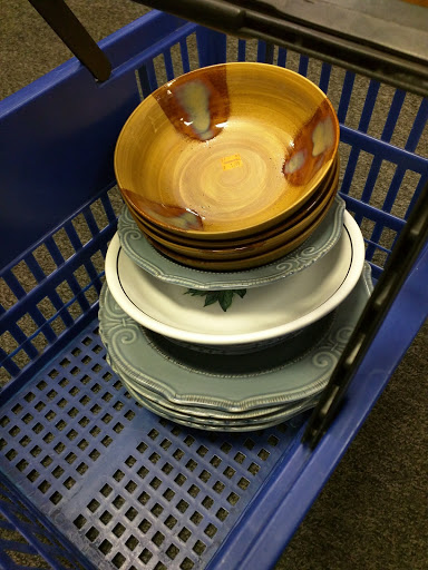 Thrift Store «Goodwill Retail Store & Donation Center», reviews and photos, 8014 Sudley Rd, Manassas, VA 20109, USA