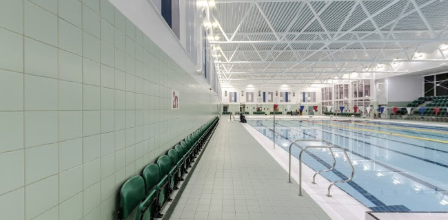 Comments and reviews of Perdiswell Leisure Centre