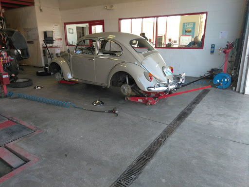 Tire Shop «Discount Tire Store - Liberty, MO», reviews and photos, 100 Stewart Ct, Liberty, MO 64068, USA