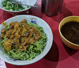 Mie Ayam Rumput photo