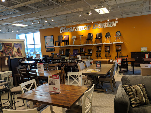 Furniture Store «Art Van Furniture - Naperville», reviews and photos, 404 IL-59, Naperville, IL 60540, USA