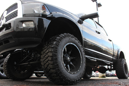 Auto Parts Store «Newberg Dodge Jeep Chrysler Ram», reviews and photos, 2809 Portland Rd, Newberg, OR 97132, USA