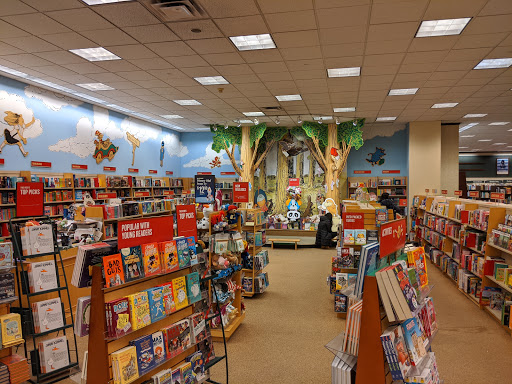 Book Store «Barnes & Noble», reviews and photos, 3454 Erie Blvd E, Syracuse, NY 13214, USA