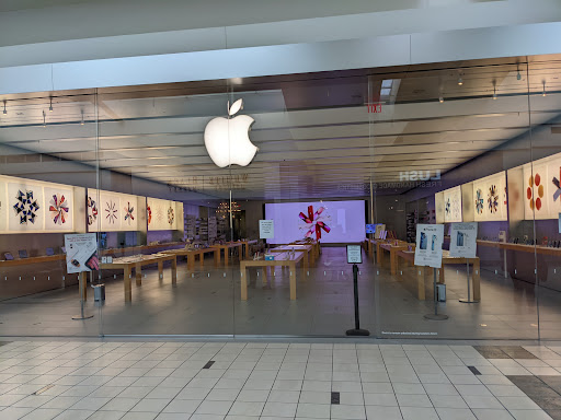 Computer Store «Apple Tacoma Mall», reviews and photos, 4502 S Steele St, Tacoma, WA 98409, USA