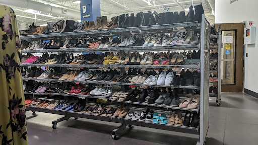 Thrift Store «Goodwill», reviews and photos