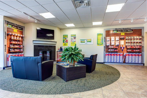 Self-Storage Facility «Metro Self Storage», reviews and photos, 2021 Waukegan Rd, Deerfield, IL 60015, USA