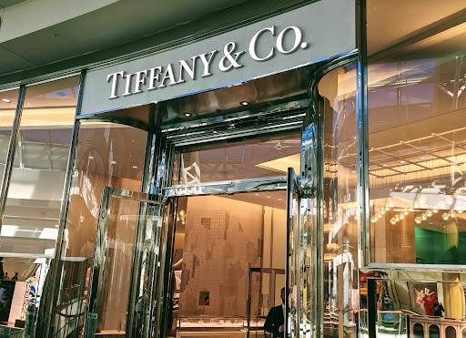 Jewelry Store «Tiffany & Co.», reviews and photos, 4200 Conroy Rd, Orlando, FL 32839, USA