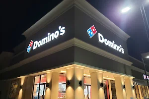 Domino's image