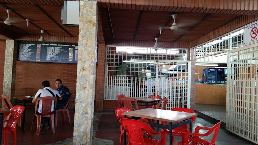 Restaurant El Pez