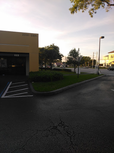 Print Shop «FedEx Office Print & Ship Center», reviews and photos, 2200 N University Dr, Coral Springs, FL 33071, USA