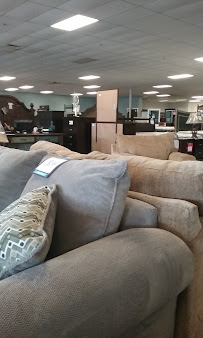 Ivan Smith Furniture Outlet - Photo 6 - Car repair in Shreveport, LA, Shreveport