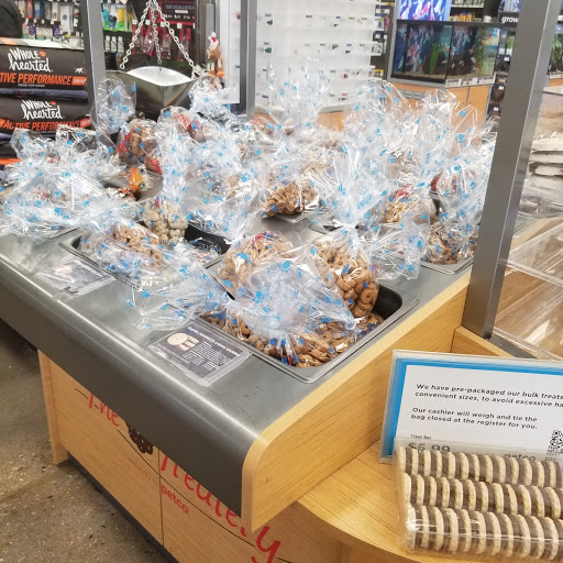 Pet Supply Store «Petco Animal Supplies», reviews and photos, 1265 Sergeant Jon Stiles Dr f, Highlands Ranch, CO 80129, USA
