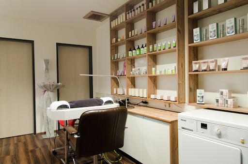 HAIR 4 YOU fashion & style In Pramet