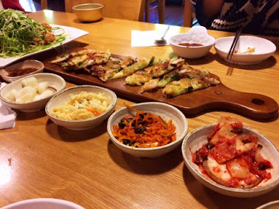 Funny Funny Korean Restaurant - 32 Burnett Ln, Brisbane City QLD 4000, Australia