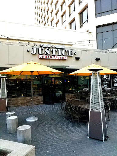 Shopping Mall «Weller Court», reviews and photos, 123 Astronaut E S Onizuka St, Los Angeles, CA 90012, USA