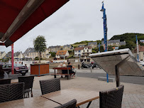 Atmosphère du Restaurant La Marina à Port-en-Bessin-Huppain - n°2