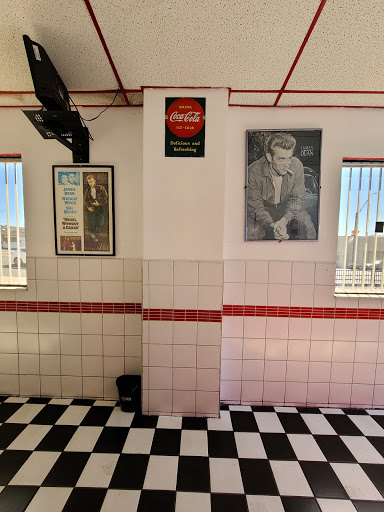 Car Wash «Klassic Car Wash & Detail Center», reviews and photos, 1801 Long Beach Blvd, Long Beach, CA 90806, USA