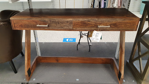 Clothing Store «Ross Dress for Less», reviews and photos, 1985 W Malvern Ave, Fullerton, CA 92833, USA