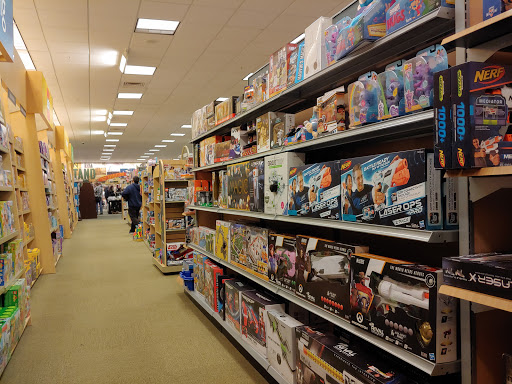 Book Store «Barnes & Noble», reviews and photos, 270 Buckland Hills Dr #1024, Manchester, CT 06040, USA