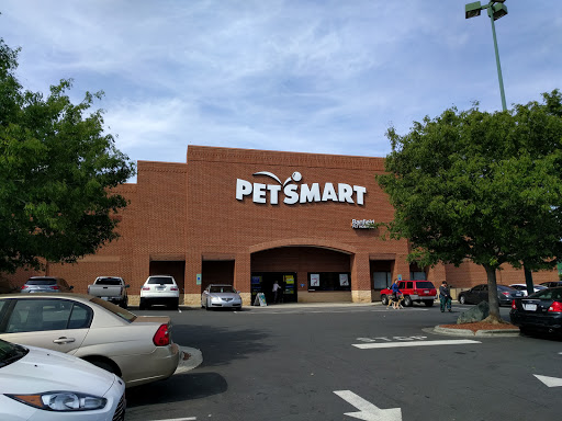 Pet Supply Store «PetSmart», reviews and photos, 1720 N Pointe Dr, Durham, NC 27705, USA