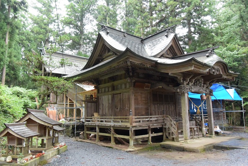 近津神社(町付)