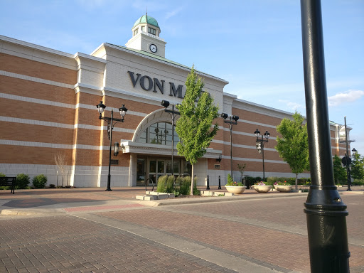Department Store «Von Maur», reviews and photos, 115 Iowa River Landing Pl, Coralville, IA 52241, USA