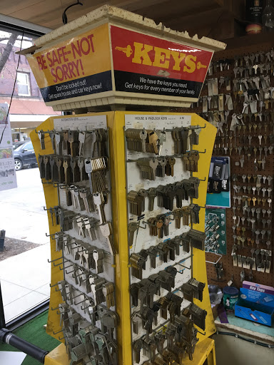 Hardware Store «Hiland Park Hardware Company», reviews and photos, 3613 6th Ave, Des Moines, IA 50313, USA