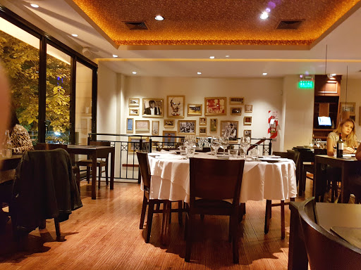 LA LUCIA Grill & Bar - Av. Sarmiento