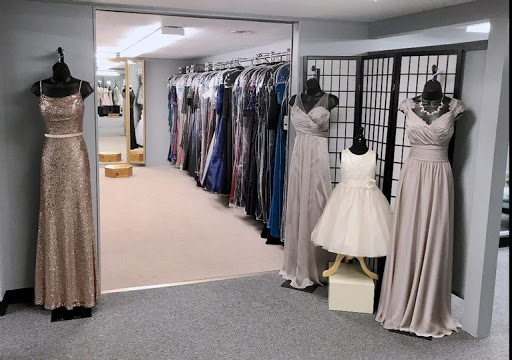 Bridal Shop «Cheryl Ann Bridals & Tuxedos», reviews and photos, 980 Main St, Dubuque, IA 52001, USA