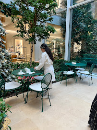 Atmosphère du Café Café Dior à Paris - n°4