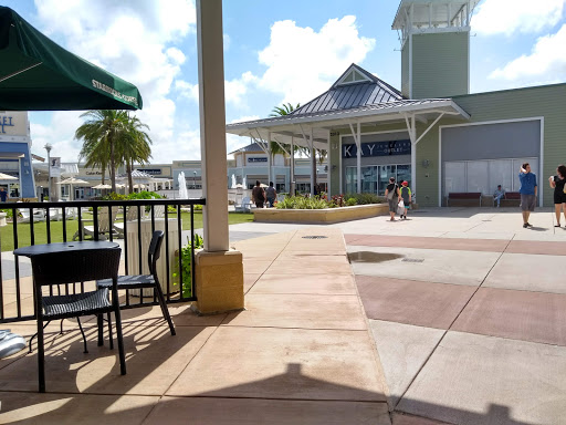 Coffee Shop «Starbucks», reviews and photos, 2300 Grand Cypress Dr #101, Wesley Chapel, FL 33544, USA