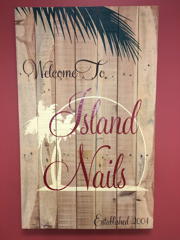 Island Nails 34119