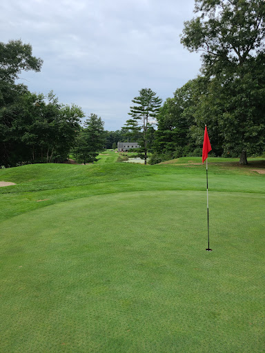 Golf Course «Pinecrest Golf Course», reviews and photos, 25 Pinehurst Dr, Richmond, RI 02812, USA